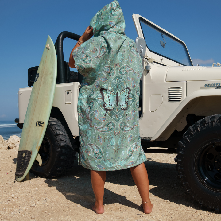 surfing beach poncho blue